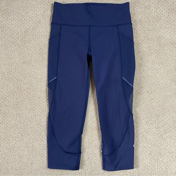 Lululemon Home Stretch Crop 19" - Picture 6 of 16